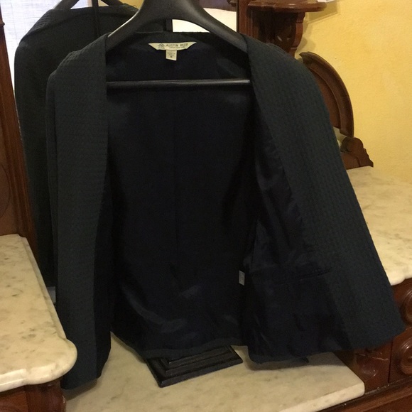 Cool Austin Reed Suit Jacket - Picture 7 of 8